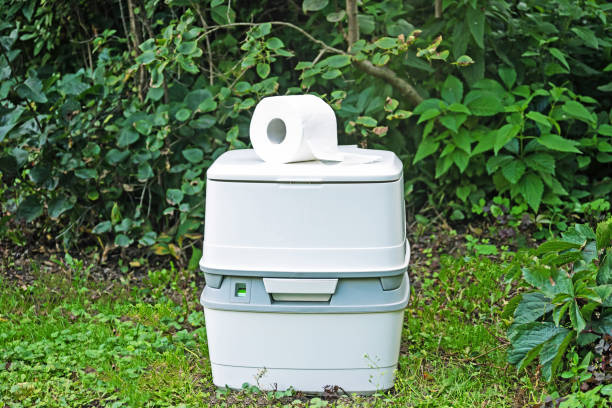 Best Portable restroom trailer rental  in Apple Valley, MN